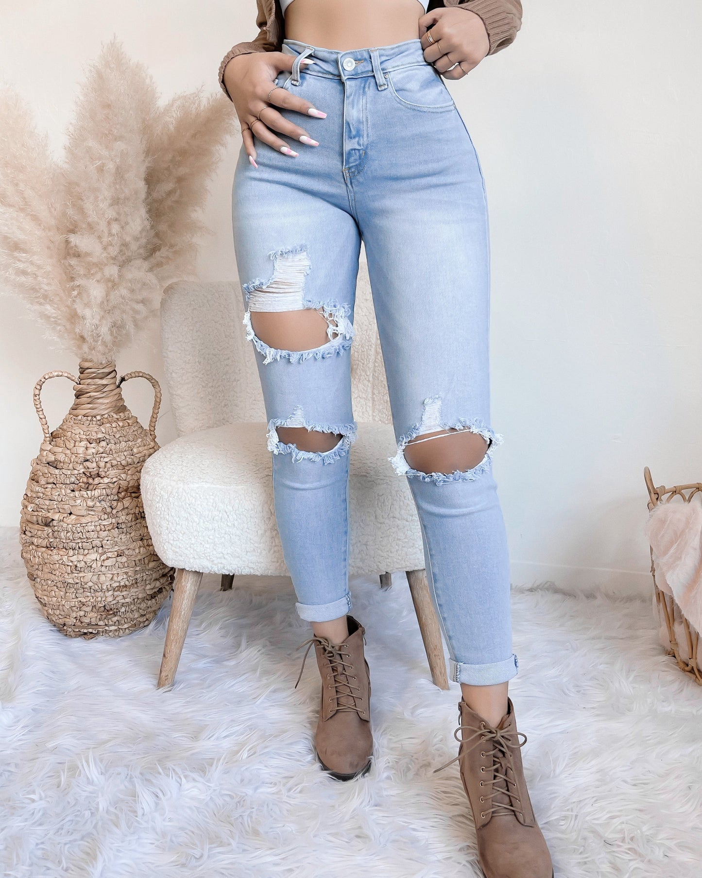 RESTOCKED! JULIA DISTRESSED SKINNY JEANS (MEDIUM WASH)