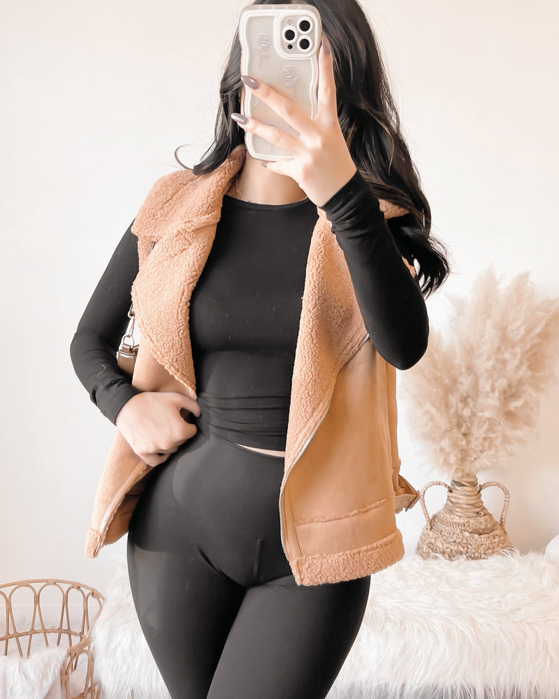 MELANIE SUEDE FUR VEST (BLACK)