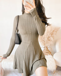 LILY KNIT DRESS (BLUE)