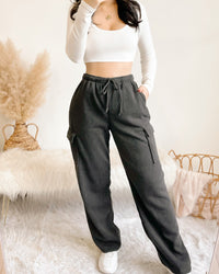GWEN FLEECE LINED STRAIGHT LEG CARGO PANTS (BLACK)