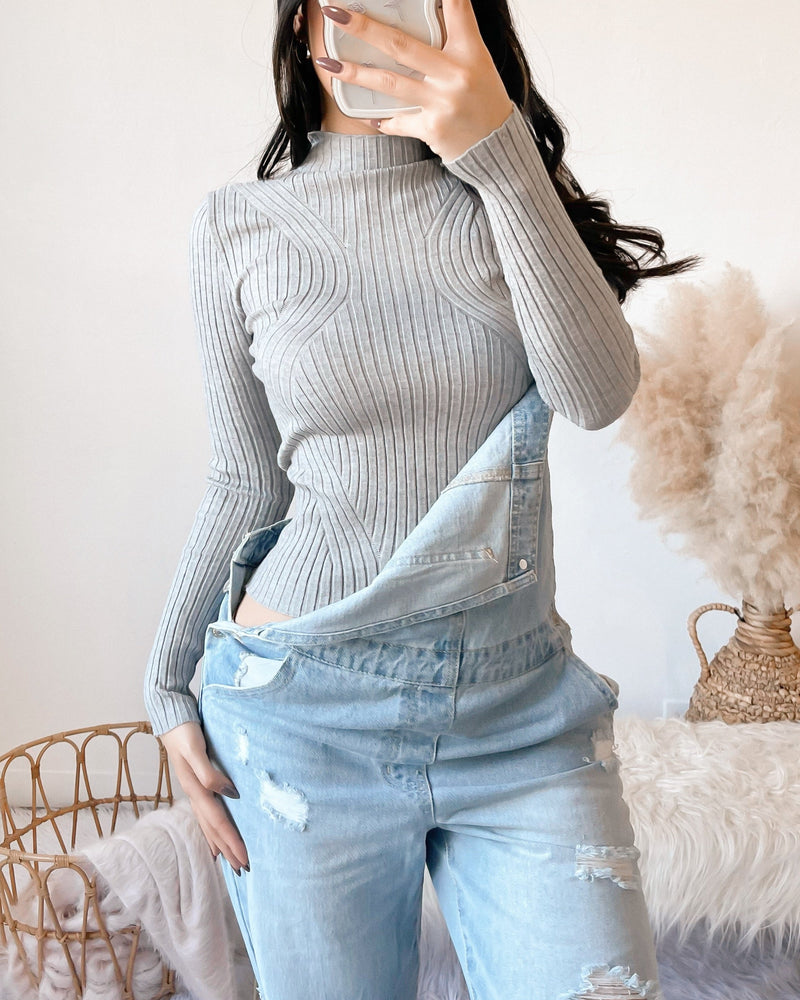 RESTOCKED! ROSALIE HIGH NECK KNIT SWEATER (LIGHT GREY)