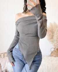 NOVA OFF SHOULDER TOP (HEATHER GREY)