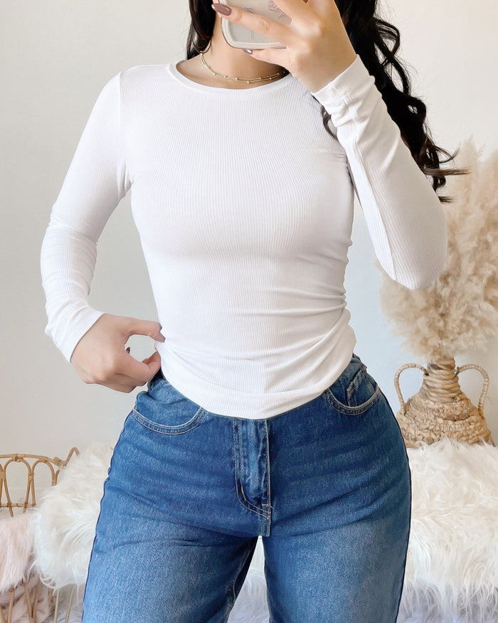 (PREORDER) EVELYN LONG SLEEVE KNIT TOP (IVORY)