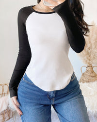 RESTOCKED! AALIYAH WAFFLE KNIT RAGLAN BASEBALL TOP (DUSTY BLUE)