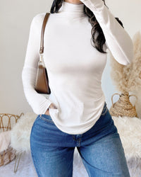 RESTOCKED! AUTUMN FEELS BUTTER SOFT HIGH NECK TOP (HEATHER GREY)