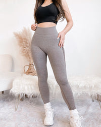 RESTOCKED! EYES ON ME SEAMLESS LEGGINGS (GREY)